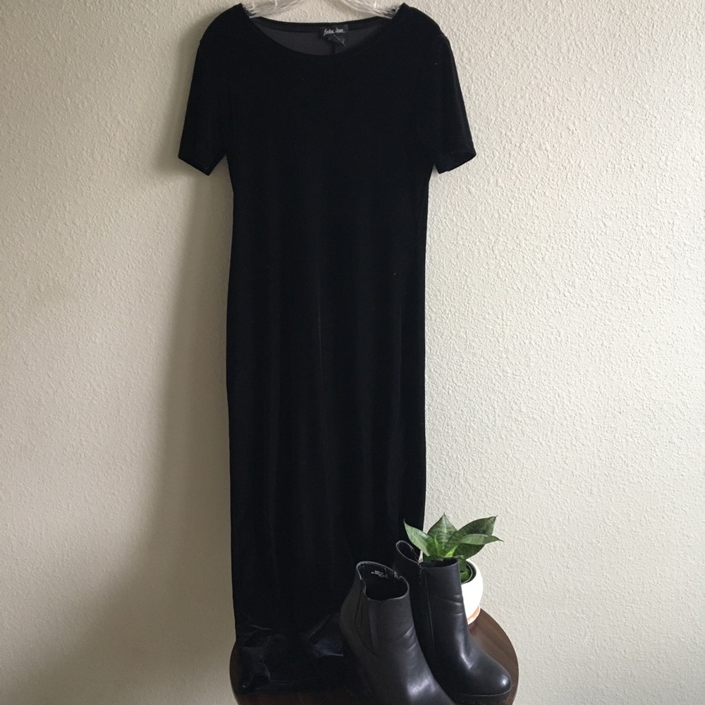 Black Velvet Maxi Dress Barbara Lesser